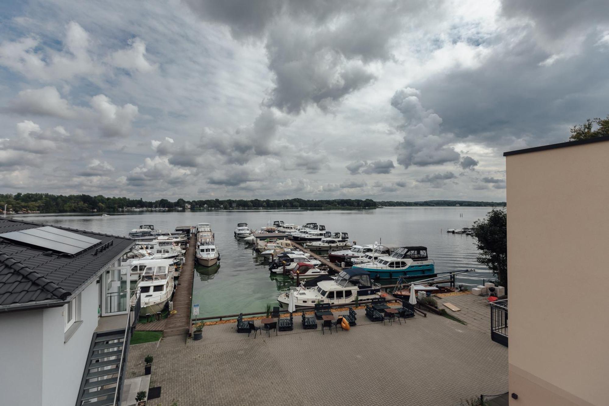 Exklusive Ferienwohnungen An Der Havel Werder  Exterior foto
